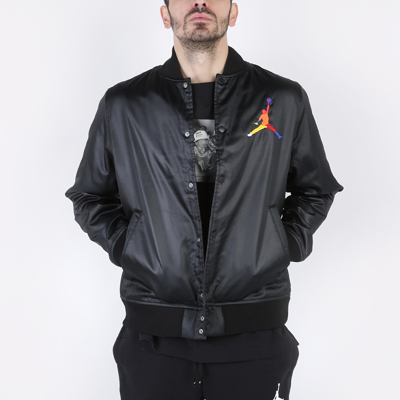 мужская черная куртка Jordan DNA Satin Jacket AV0112-010 - цена, описание, фото 1